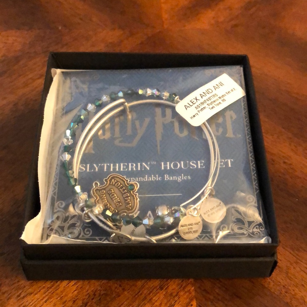 NIB Alex and Ani Slytherin House sry